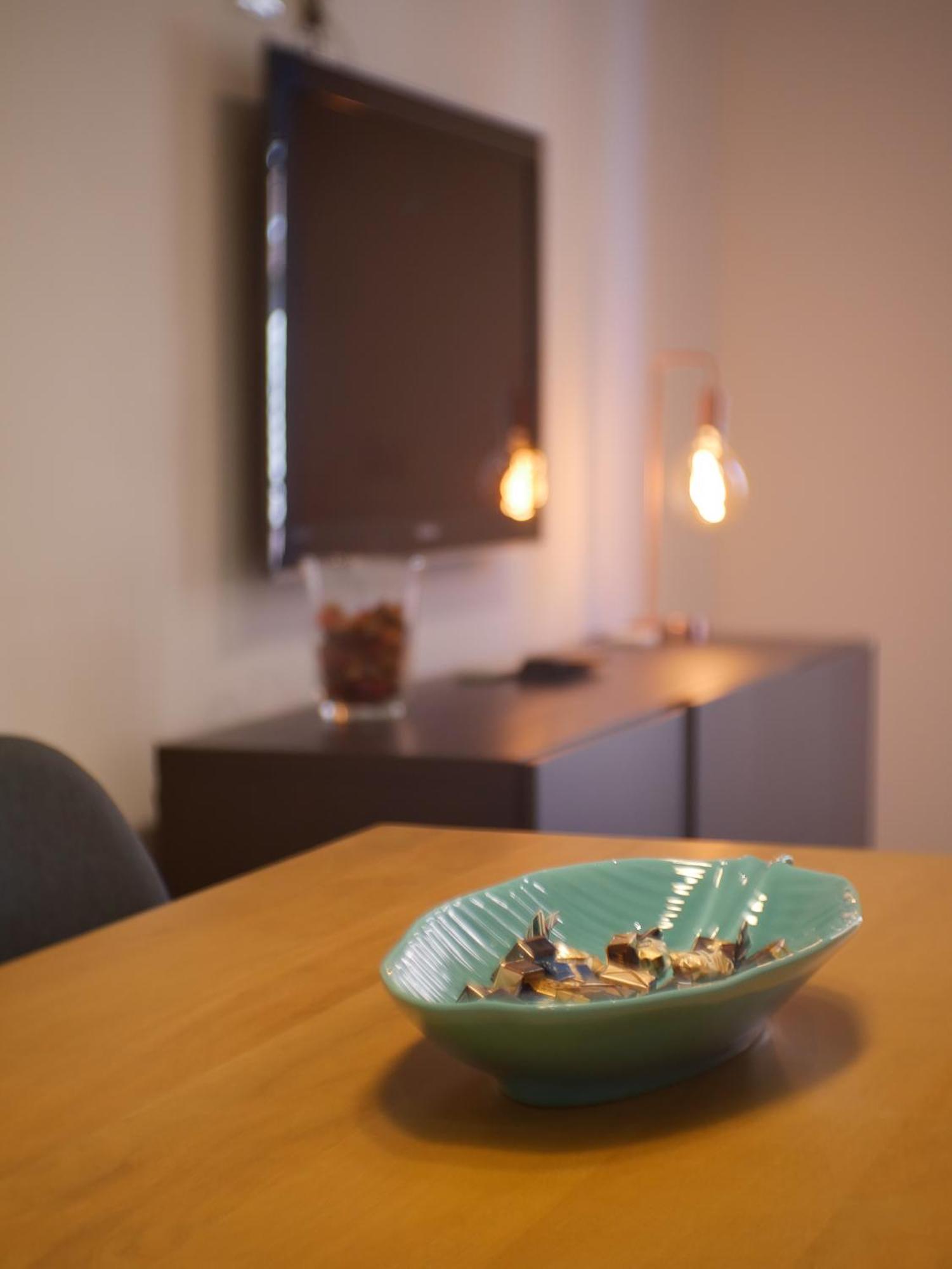 Chic Modern 2-Bedroom Near Metro Rom Exterior foto
